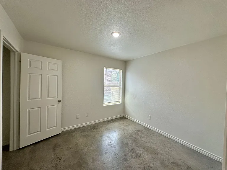 5814 Harriet Tubman Ave — Photo 21