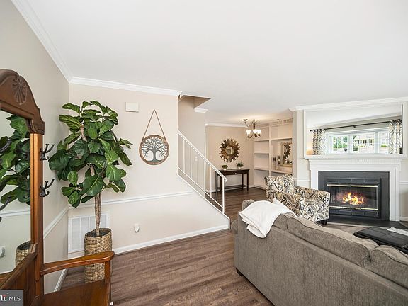 3rd image of 5170 Dominion Dr