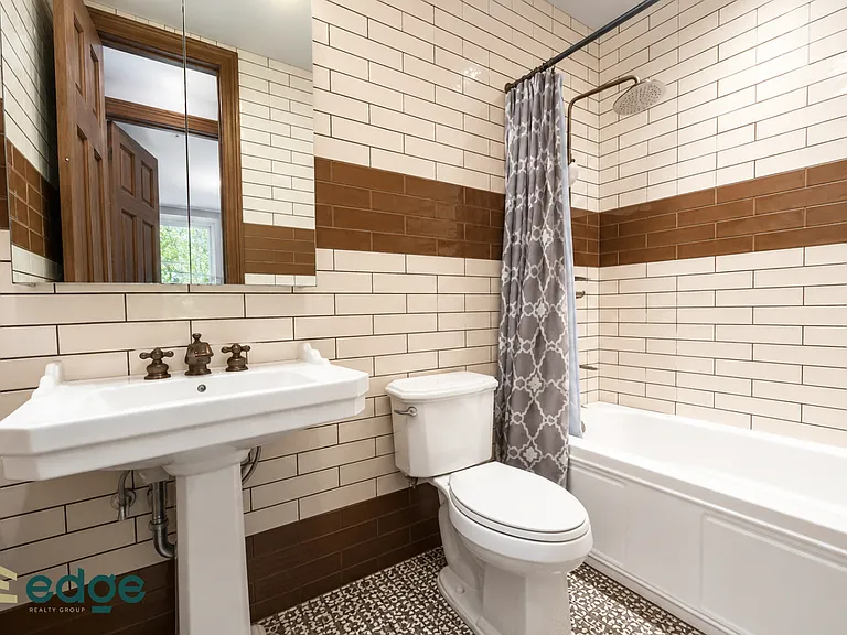 254 Palmetto St #3A — Photo 10