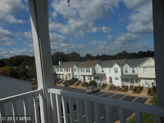 2nd image of 300 Grosvenor Ln APT 202