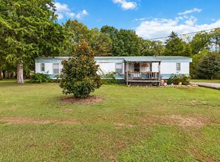 307 Geneva Dr, Russell Springs, KY 42642