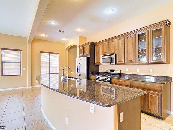 3rd image of 5530 Candle Pine Way