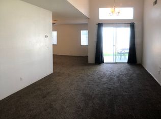 19159 Broken Bow Dr, Riverside, CA 92508