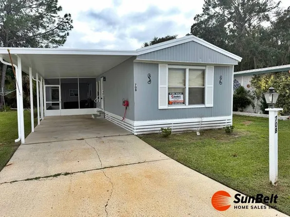 708 Spanish Moss Dr, Wildwood, FL 34785