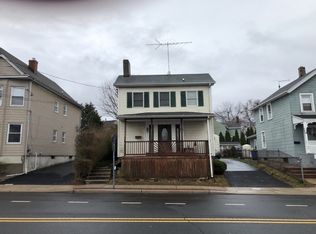109 W Somerset St, Raritan, NJ 08869