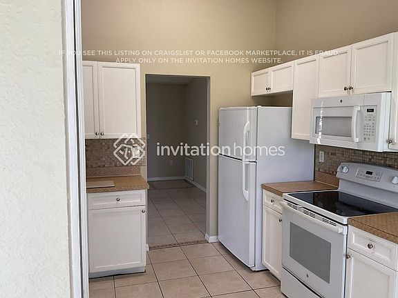 4th image of 6 Sawfish Ln
