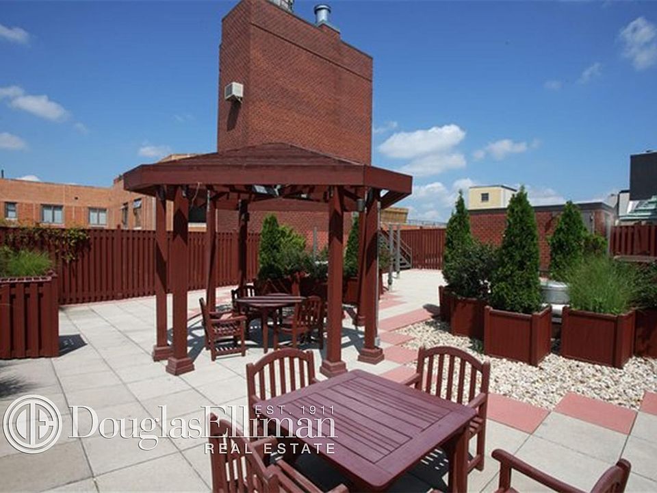 2nd image of 110 Horatio St APT 620