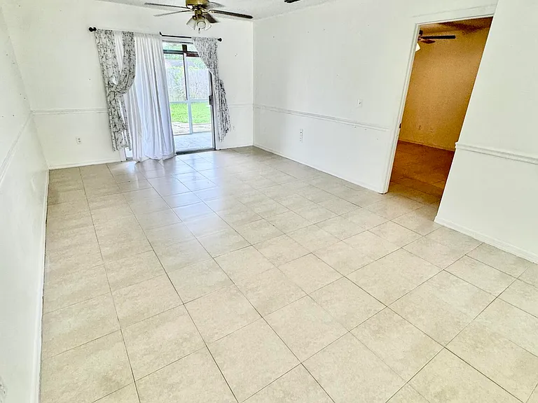 1220 Cheney Hwy #D — Photo 5