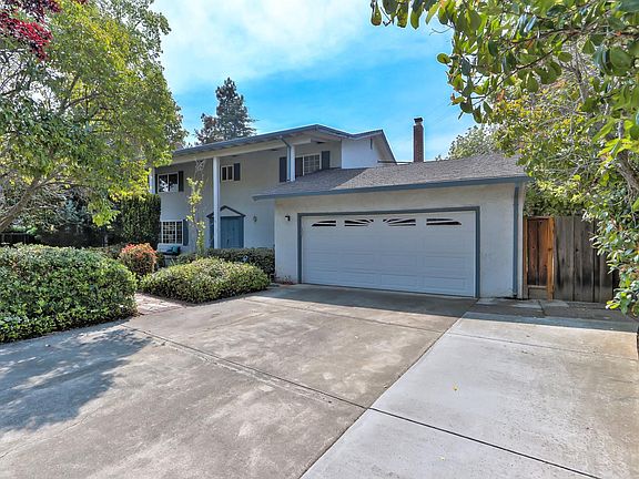 3rd image of 19700 Elisa Ave
