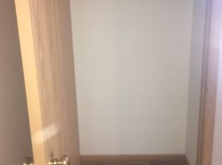 5766 80th St APT 12, Kenosha, WI 53142