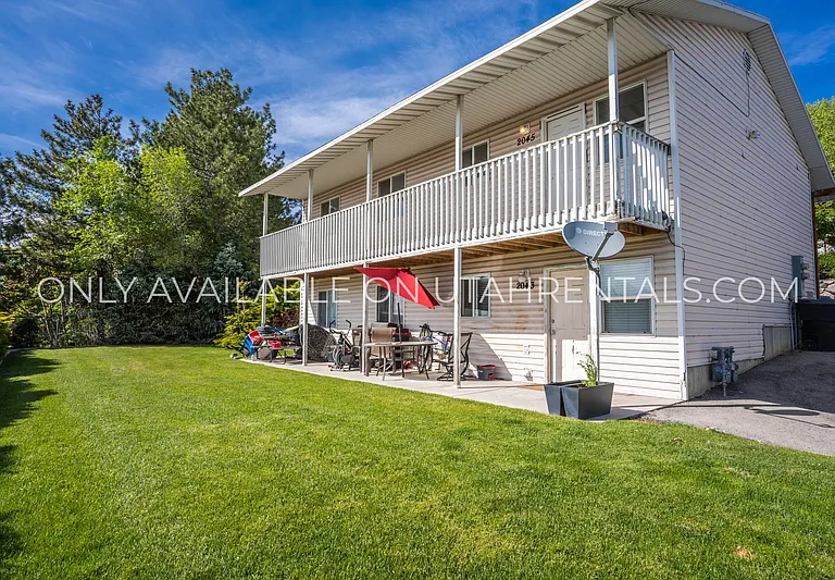 2059 S State St — Photo 5