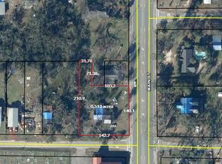 3205 Main St, Cottondale, FL 32431