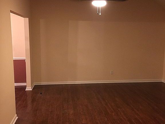 5th image of 4789 Centurian Way Vw