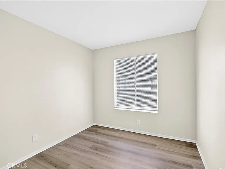 2324 Lillyvale Ave #143 — Photo 5