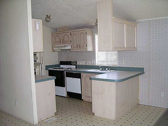 4th image of 2160 W Christopher Ave