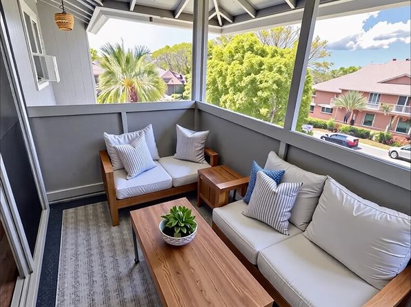 98-833 Noelani St APT 155, Pearl City, HI 96782