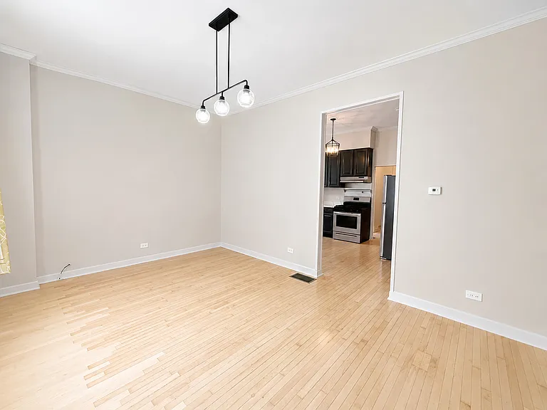 5342 S Fairfield Ave #1F — Photo 9