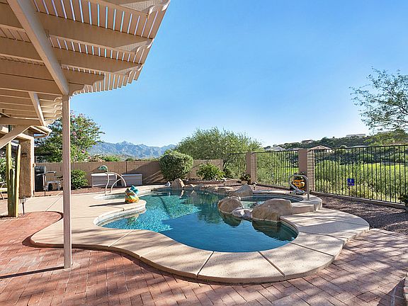 2nd image of 37136 S Rock Crest Dr