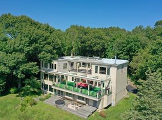 8 Deer Hill Rd, Essex, MA 01929
