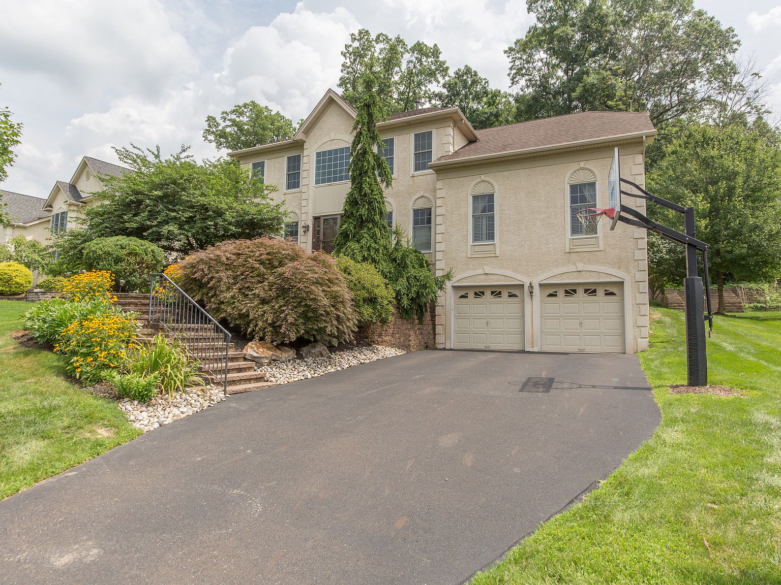 3741 Powder Horn Dr, Furlong, PA 18925 Zillow