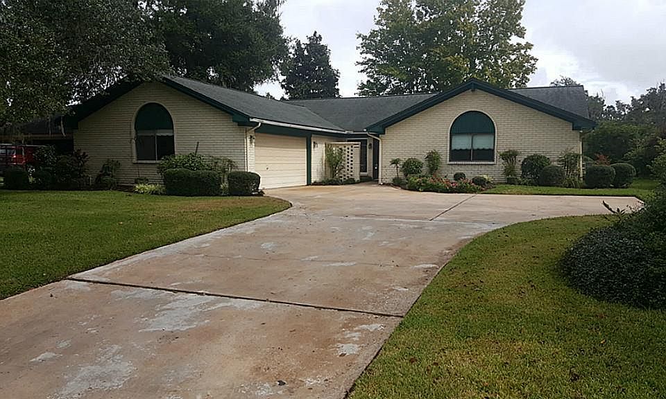 1st image of 2327 Olympia Dr