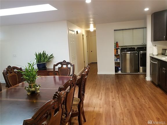 4th image of 4060 138th Ave SE