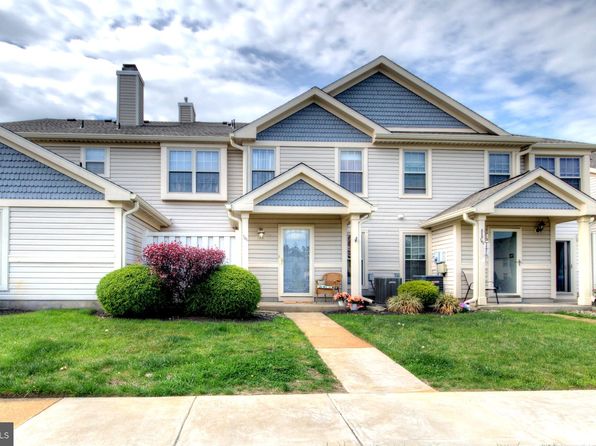 765 Steeplechase Ct, Woodbury, NJ 08096