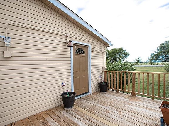 5th image of 3089 Fall Brook Dr