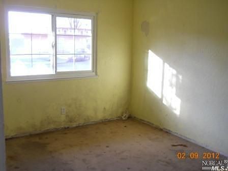 5th image of 1342 Crowley Ln