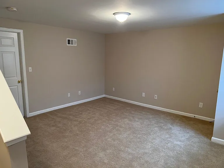 408 Naughty Ln — Photo 18