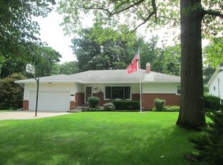 813 N 9th 1/2 St, Monmouth, IL 61462