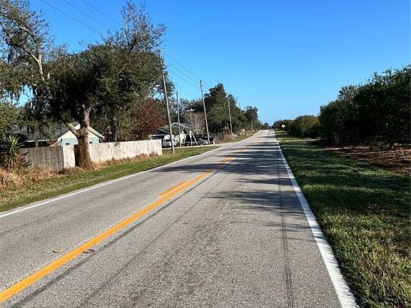 3rd image of 2700 W Findley Rd