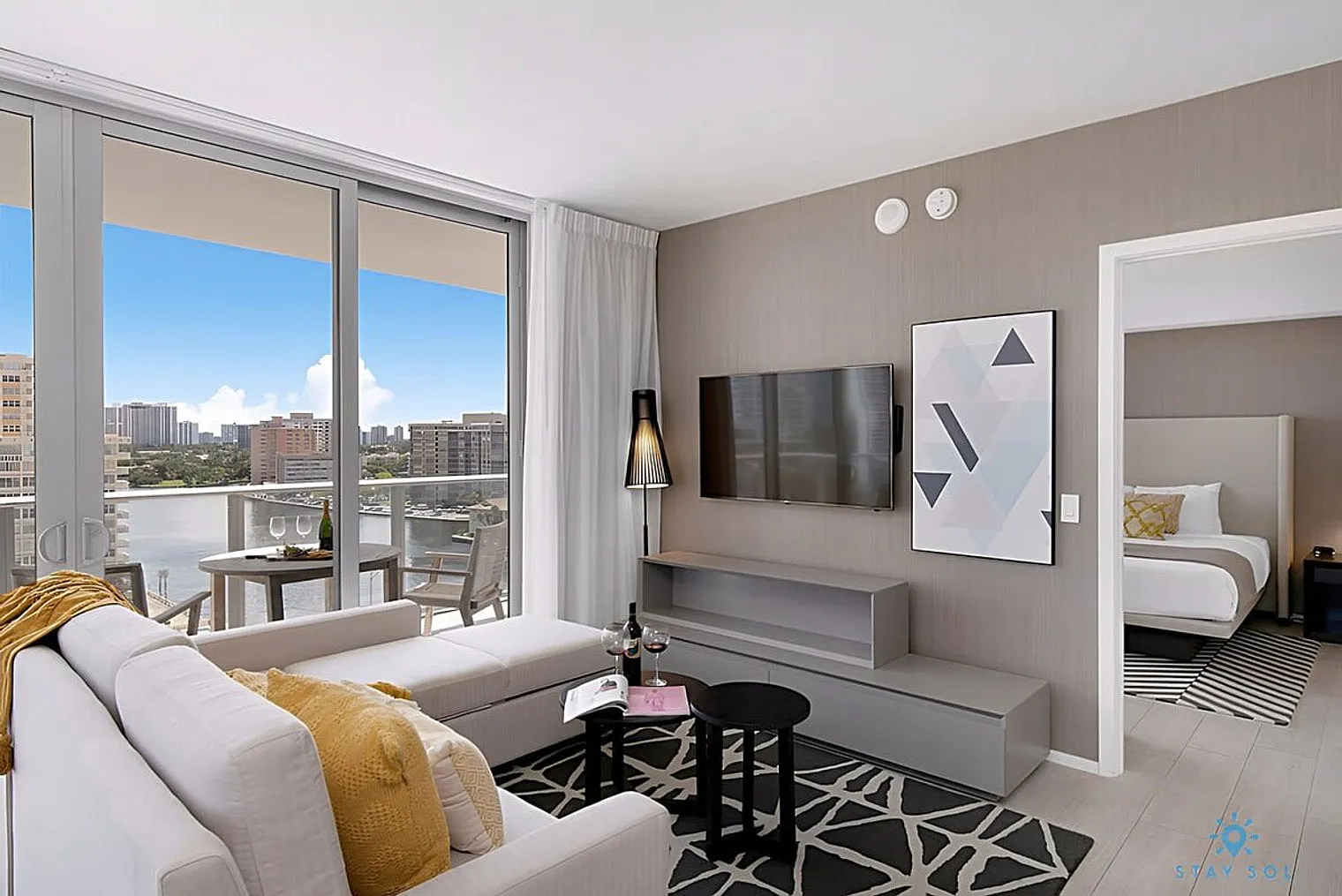 2 bed, 2.0 bath, 1097 sqft, $4,966 — Photo 3