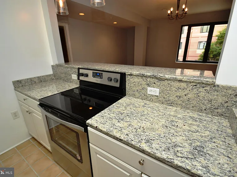 1000 Fell St #331 — Photo 16