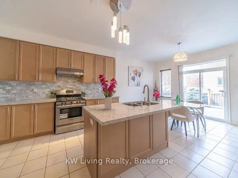 106 Hua Du Ave — Photo 5