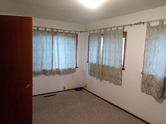 Bedroom #3 or Study (separate door entrance available)