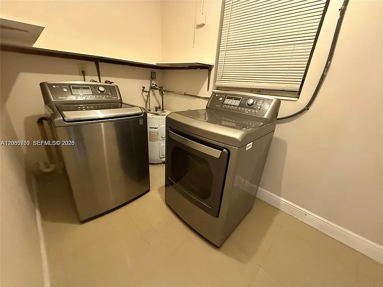 7654 Indigo St — Photo 14
