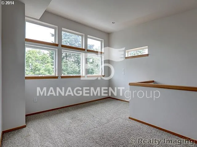 5124 SW Dolph Ct — Photo 5
