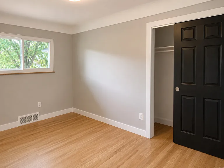 2871 Harrington Rd — Photo 8