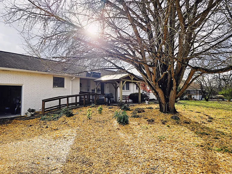 637 Hidden Acres Dr — Photo 14