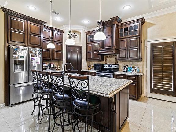 2nd image of 4813 W Tamarack Ave