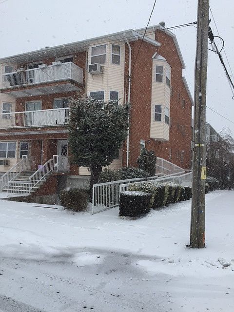 1st image of 1900 Bergen Ave