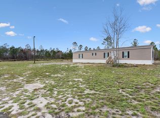 6064 S Us Highway 301, Jesup, GA 31546