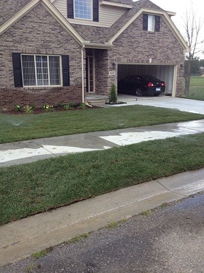 1st image of 513 Brady Ln