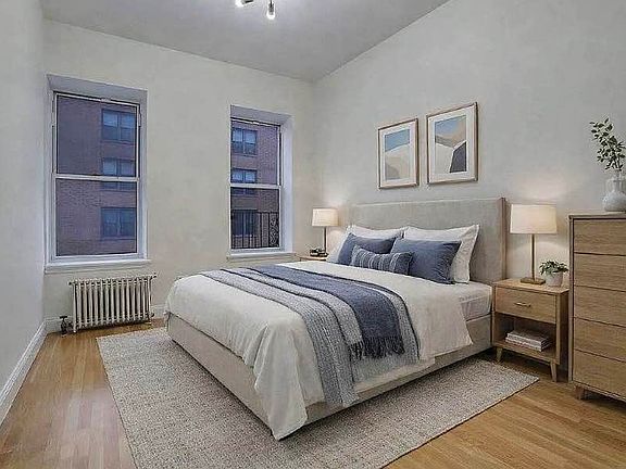 3rd image of 305 Clarkson Ave APT 10