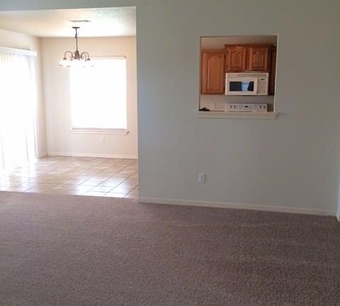 3rd image of 3200 S C St