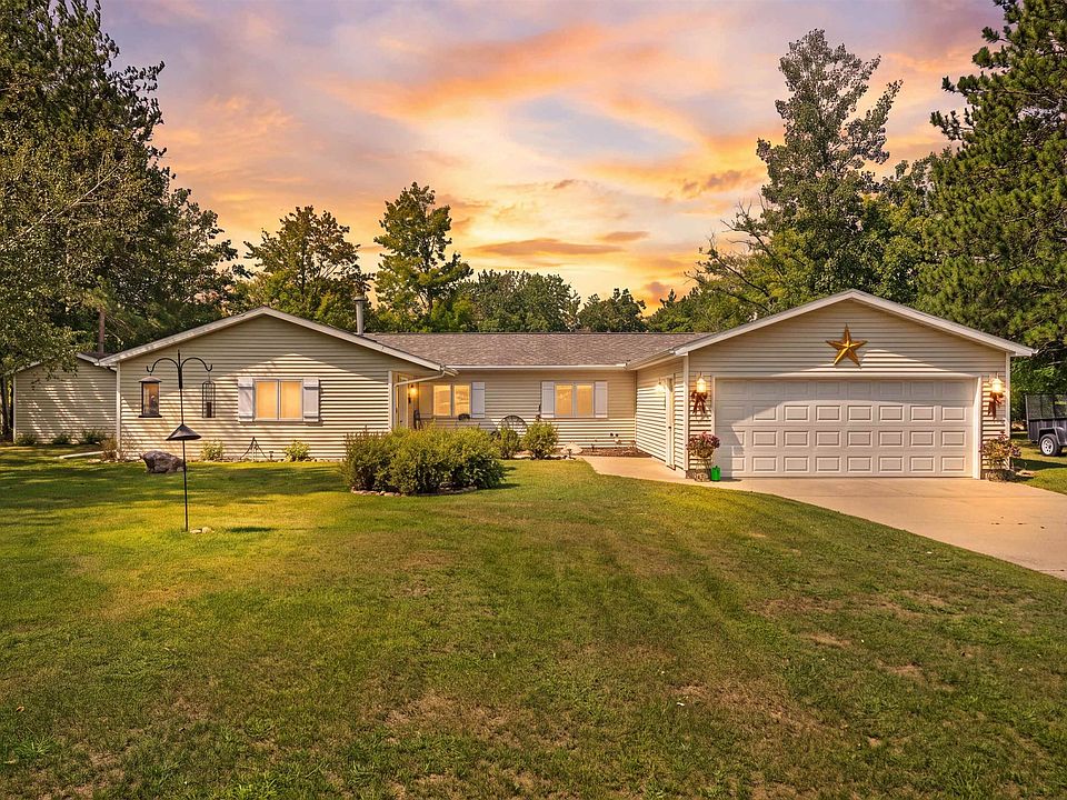 1st image of W6369 Peninsula Ct