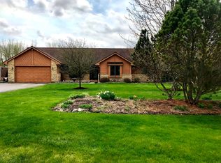 1919 Brickville Rd, Sycamore, IL 60178