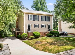 1 Dover Dr #1, Taylors, SC 29687