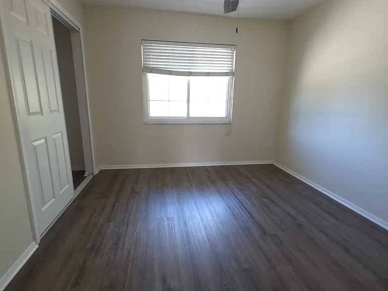 121 Garden Dr — Photo 7